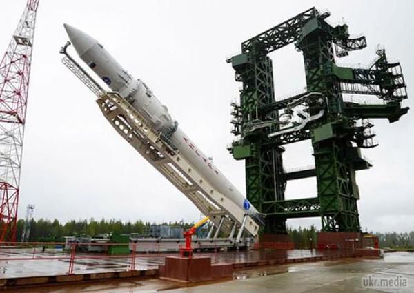 Через санкції Росія залишилася без космічних технологій. Держдепартамент США ввів заборону на поставки в Росію компонентів для наукових приладів, що використовуються в обладнанні орбітальної обсерваторії "Спектр-УФ".