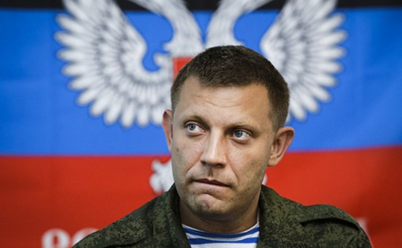 Терористи вже заарештували трьох міністрів ДНР. Бандити в керівництві терористів підробляють документи, що торгують зброєю і контактують з силами противника.
