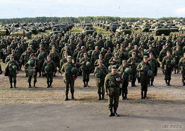 Міноборони Росії починає навчання у Ростовській області. Прес-служба Південного військового округу повідомляє про початок масштабних зборів керівного складу, у яких візьмуть участь близько 200 генералів і офіцерів.