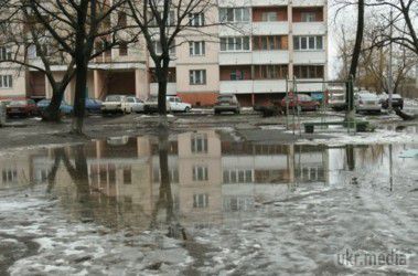 Погода в Україні: туман, дощ і потепління. За прогнозами Укргідрометцентру, у найближчі дні температура повітря в усіх областях вдень буде перевищувати +4 градуси, на півдні повітря прогріється до +10