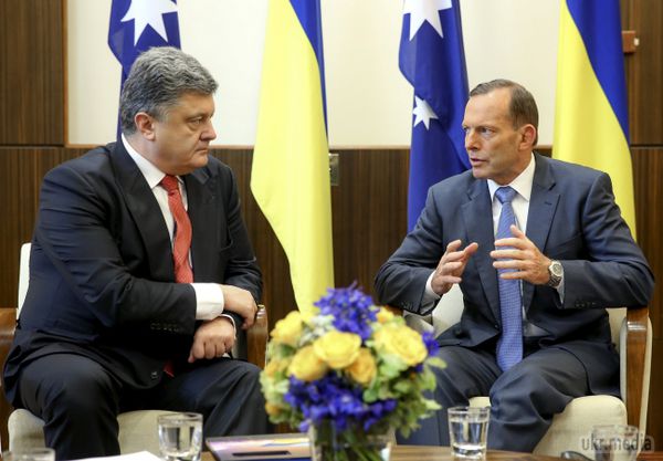 Австралія має намір поставляти Україні ядерну сировину. Президент України Петро Порошенко і прем'єр-міністр Австралії Тоні Ебботт в ході зустрічі обговорили перспективи співпраці в енергетичній сфері. 