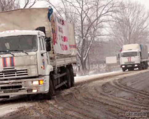 Росія відправить в Донбас 150 «гуманітарних» Камазів. Сьогодні, 18 грудня, о 6:00 (мск) з Ногінська в Ростовську область висунувся гуманітарний конвой РФ. 