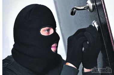 Як убезпечити свою квартиру від злодіїв. Напередодні свят  дізналися, як убезпечити свою квартиру від крадіїв