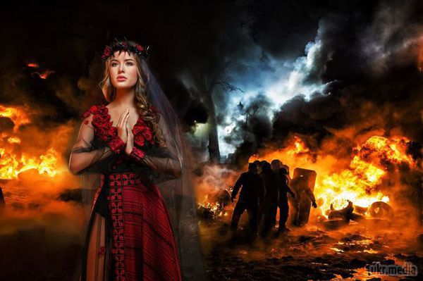 Костюм представниці України на конкурсі "Міс Всесвіт" отримав назву "Наречена війни" (фото). Представлений національний костюм, в якому Діана Гаркуша представить Україну на конкурсі "Міс Всесвіт-2014" в Майамі
