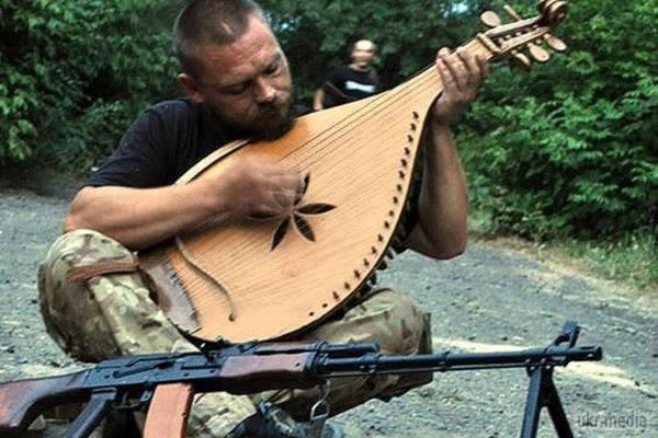 Українці не вірять, що в країні проводиться АТО: приголомшливі результати опитування. Донеччани бачать цю війну в обличчя, а одесити і харків'яни - по телевізору.
