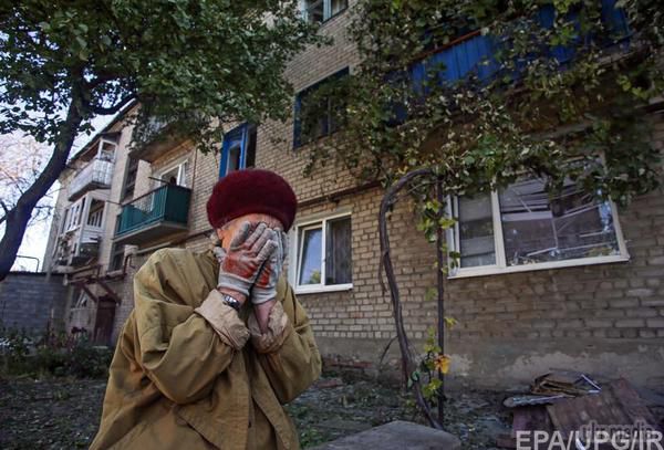 Всього 1,8% українців готові повністю відмовитися від Донбасу - опитування. Більше половини (54,3%) жителів країни в корені не готові втратити Донбас.