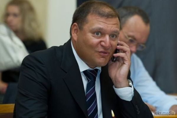  Генпрокуратура допитувала Добкіна 4 години. Колишнього главу Харківської області, народного депутата Михайла Добкіна 29 грудня в якості свідка допитували в Головному слідчому управлінні 