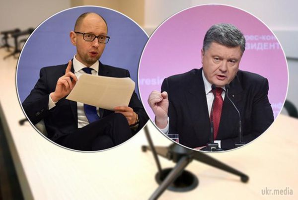 Порошенко - Яценюк: хто виглядав і переконливіше говорив. Порівняні прес-конференції прем'єра і президента, в тому числі і їх зовнішній вигляд.
