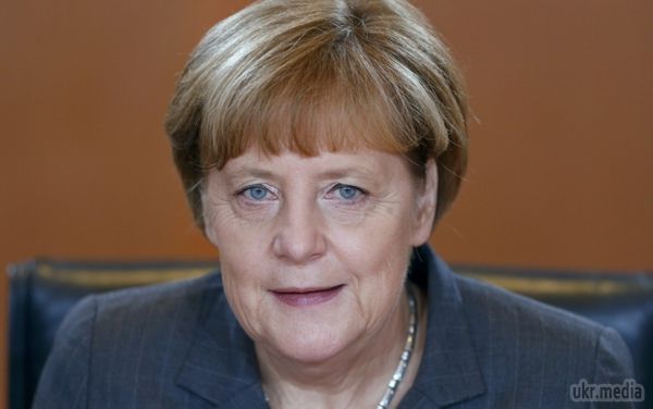 Меркель: Європа не дозволить себе розколоти. Єдність Європи - це ключ до вирішення української кризи.