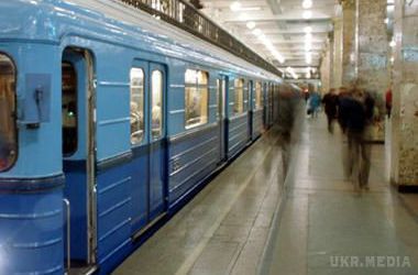 У Харкові студентам скасували пільги на проїзд у метро. З нового року знижки в 50% більше не буде