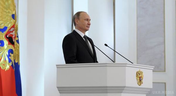 Die Welt: Путін робить ставку на союз диктаторів. З допомогою Євразійського економічного союзу президент Росії хоче разом з Білоруссю і Казахстаном створити протидію ЄС. 

