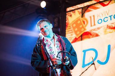 Олег Скрипка: "Виживають тільки розсудливі люди". Музикант вважає, що в суспільстві відбулися кардинальні перетворення