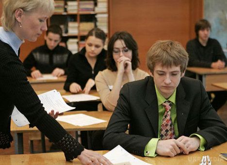 З 5 січня розпочинається реєстрація абітурієнтів на ЗНО. З понеділка, 5 січня, Український центр оцінювання якості освіти розпочинає реєстрацію майбутніх абітурієнтів для проходження у 2015 році зовнішнього незалежного оцінювання.