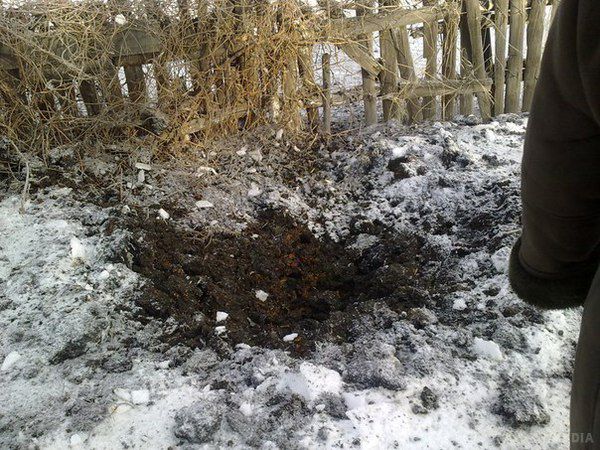 Дзержинськ також піддався обстрілу у новорічні свята (фото). «Магдалинівка» в місті Дзержинську Донецької області потрапила під обстріл в новорічну ніч. 