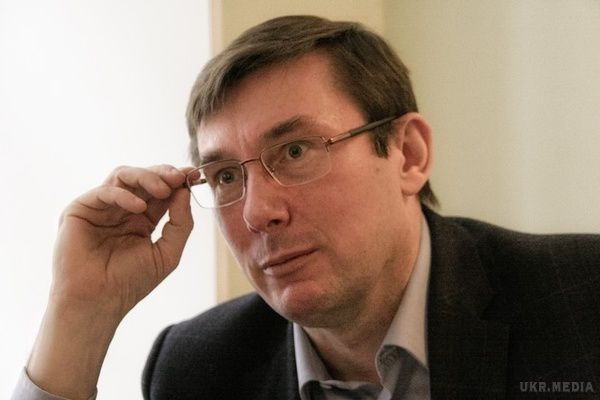 Антикорупційне бюро України очолить італієць чи грузин. Національне антикорупційне бюро країни, швидше за все, очолить іноземець. Таке припущення озвучив голова фракції Блоку Петра Порошенка у Верховній Раді Юрій Луценко.