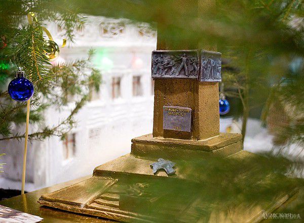 Пряниковий мегаполіс створили в Одесі (фото). В одеському арт-центрі на Пушкінській, 32 відкрилася масштабна виставка пряникових будиночків.
