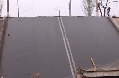 Бойовики підірвали черговий міст у Горлівці. Ворог намагається повністю відрізати Горлівку від інших регіонів Донбасу