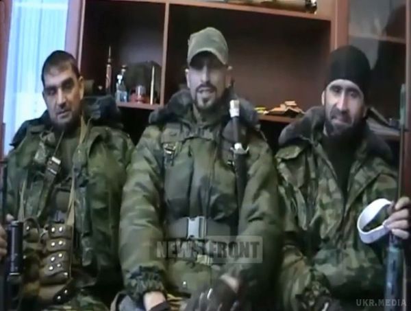 Мусульмани розповіли, за що вони воюють на Донбасі (відео). «Добровольці» з Таджикистану, Чечні і Дагестану, серед яких таліби, моджахеди, пояснюють «журналісту» агентства, за що вони воюють в Новоросії. Як виявилося, на Донбасі мусульмани воюють за Радянський Союз.