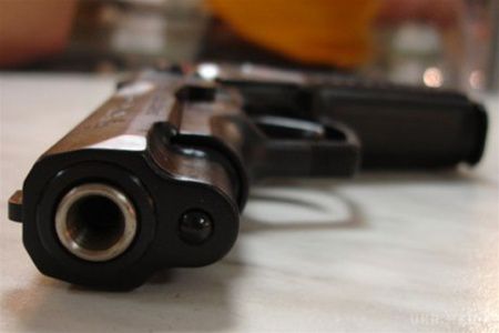 В Артемівську розстріляли місцевого бізнесмена і пособника бойовиків ДНР. 3 січня в місті Артемівськ був розстріляний Микола Душенковский, який володів гральним бізнесом і підтримував терористів ДНР. 