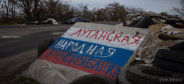 Як вбивство Бетмена розкололо ЛНР. Вбивство одного з найбільш відомих польових командирів "ЛНР" Олександра Біднова розкололо бойовиків на Донбасі на два ворогуючих табори. 