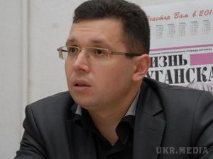 У Луганську «по гучномовцю» запустили пересувні пункти прийому платежів за «комуналку». 13 січня в Луганську з'явилися пересувні пункти прийому платежів за послуги з утримання будинків та прибудинкових територій.