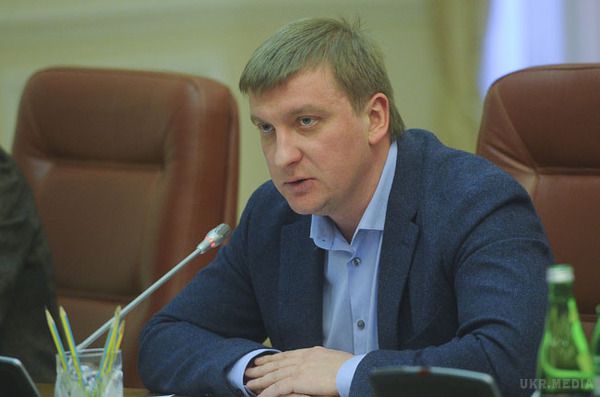 Четверо колишніх громадян Грузії, займуть керівні пости в Мін'юсті. Крім Гії Гецадзе в українському Мін'юсті будуть працювати ще троє з реформаторської команди Саакашвілі.