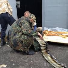 У Донбасі сили ДНР масово посилюються конвоями постачання і тактичними групами, - «ІО». Військові фіксують перекидання силами ДНР техніки і живої сили в райони Старобешеве - Комсомольське, Павлополя, Донецька, Щастя - Станиця Луганська.