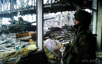 Оперативна інформація АТО з Донецького аеропорту. Битва за аеропорт досягла такого ж напруження як і наприкінці вересня - початку жовтня - на піку бойових дій.
