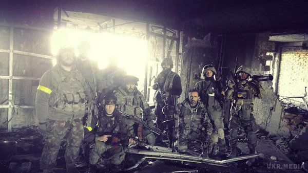 «Кіборг» розповів, як пройшла ніч в донецькому аеропорту(відео). Відносне затишшя у Донецькому аеропорту. 