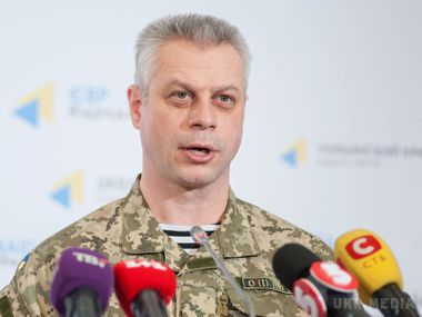 Лисенко: Донецький аеропорт - наш. Вся необхідна допомога захисникам аеропорту надана, заявив спікер АТО полковник Андрій Лисенко.