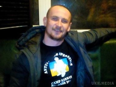 "Кіборг" Маршал: Хлопці в аеропорту дадуть їм "про...ратися", хвилю паніки піднімати не варто. Один із захисників донецького аеропорту з позивним Маршал вважає, що у разі відступу з донецького аеропорту українська армія буде втрачати свої рубежі і далі.
