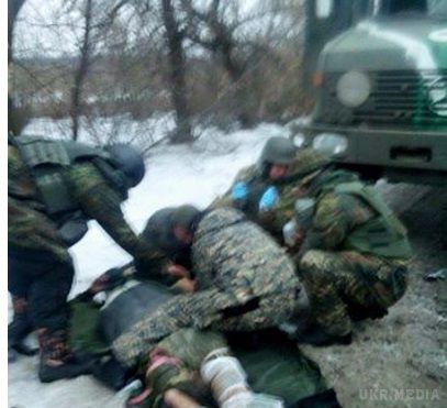 Для того, щоб забрати тіла, сепаратистам знадобилися "Камази". У донецькому аеропорту  російські війська понесли великі втрати, рахунок вбитих і поранених іде на десятки. 