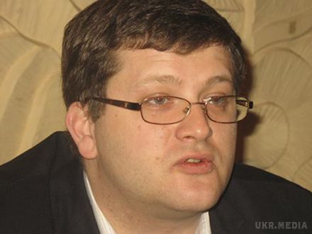 В.Ар'єв: наше першочергове завдання в ПАРЄ не допустити зняття санкцій з Росії. За словами депутата, багато членів української делегації виступають проти, оскільки працює російське лобі