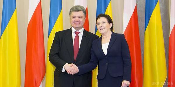 Прем'єр-міністр Польщі завтра приїде до Києва з офіційним візитом. Глава польського уряду прибуде в Україну вперше після більш ніж трирічної перерви.