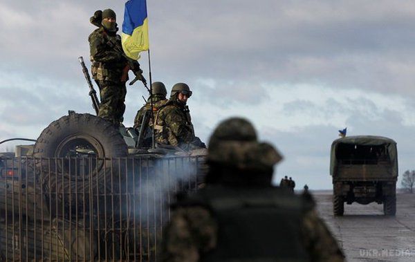 Правда без PR важкі бої АТО - це тільки репетиція, нас чекають важкі випробування. Правда одна - йде жорстока війна. Паради і шоу закінчилися, пані та панове. Час так званого «перемир'я» бездарно згаяно. 