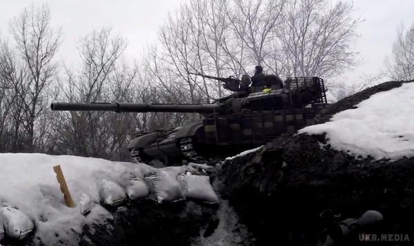 У Щастя бійці української армії відбили атаку бойовиків «ЛНР» (відео). У мережі з'явилося відео бою в районі міста Щастя 18 січня. 