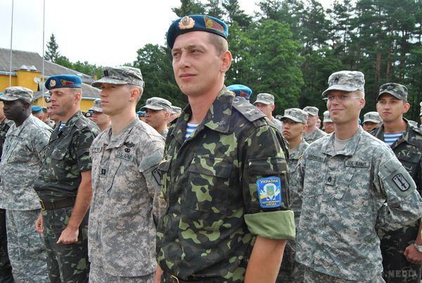 В Україну прибудуть представники командування сухопутних військ армії США. В Україну їде командування сухопутних військ США