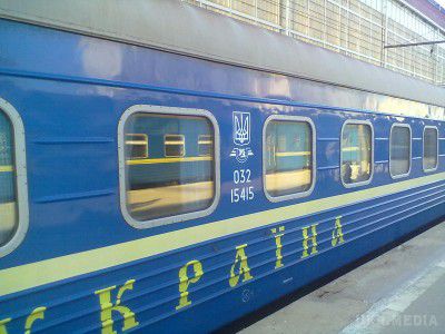«Укрзалізниця»   відминила 6 пар поїздів. З 1 лютого припиняє свій рух поїзд №609/610 сполученням «Лисичанськ - Харків».№ 259/260 « Миколаїв - Львів»,і т.д.