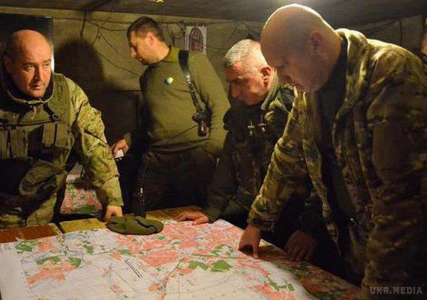 Росія вирішила наступати на всіх напрямках, - Турчинов. Рада безпеки Росії прийняла рішення про наступ на всіх напрямках на Сході України