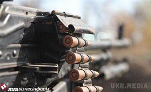 У Станиці і в районі Дебальцеве відбулися бойові зіткнення.  Після 18:00 понеділка бойовики продовжували обстрілювати позиції українських військових і мирні населені пункти з різних видів озброєнь 