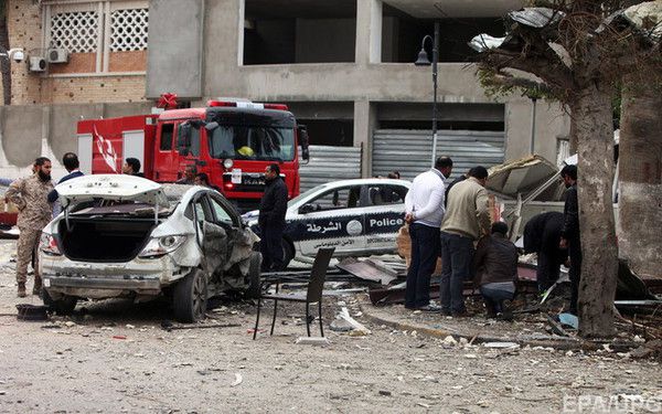Напад на готель в Тріполі: загинули вісім осіб, більшість іноземці. Незадовго до захоплення готелю поблизу пролунав вибух