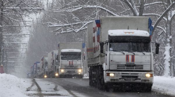 Терористи ЛНР та ДНР готують провокацію з російським «гуманітарним конвоєм». За оперативною інформацією терористичні угруповання «ДНР» та «ЛНР» можуть вдатися до провокацій шляхом нападу на черговий російський так званий «гуманітарний конвой», звинувативши в цьому українську сторону. 
