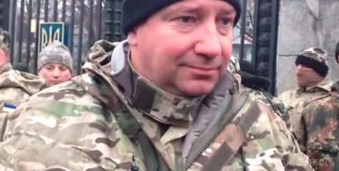 ЗСУ стріляють по батальону "Айдар" - Мельничук (відео). Працює артилерія ЗСУ по позиціях батальйону "Айдар". З місця події інформує боєць "Айдар" з позивним "Абдул".