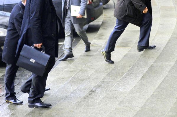Обмеження зарплат держслужбовців може остаточно розвалити держапарат