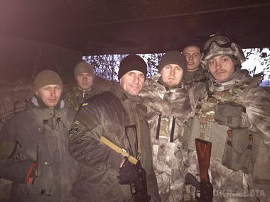 В сектор М прибув харківський батальйон спецназу МВС "Східний корпус". Командир батальйону Олег Ширяєв і кілька його бійців вперше виїхали на передові позиції сил АТО