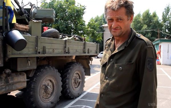 Позивний «Німець» - загиблий герой батальйону «Айдар»(відео). Уродженець Катеринопілля, активіст Майдану Руслан Бобуров (позивний «Німець») воював в «Айдарі» мало не самого дня створення батальйону