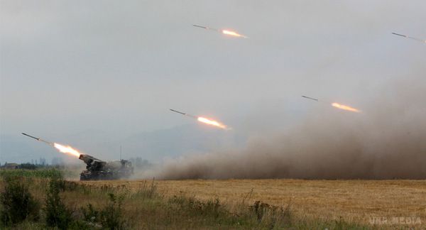 Бойовики ледь не потрапили в автобус з людьми при обстрілі з "Градів" центру Попасної