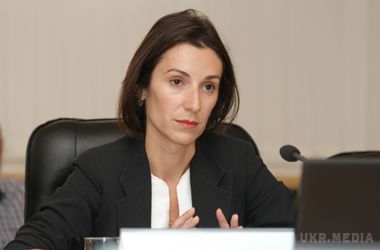 На роботу в нову патрульну поліцію хочуть влаштуватися більше 27 тисяч осіб – замголови МВС. Лише 20% зареєстрованих кандидатів – співробітники МВС
