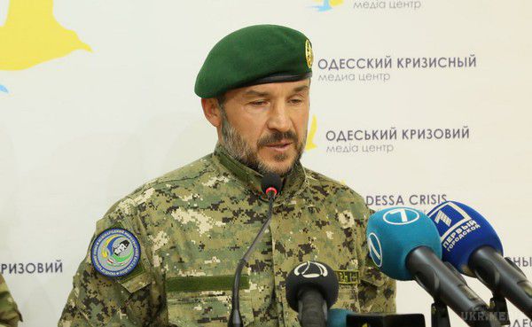 Семенченко розкрив деталі загибелі бригадного генерала Ічкерії Іси Мунаєва. В Дебальцево назрівав черговий «котел» - терористи і війська РФ намагалися прорвати лінію ротні опорних пунктів в районі Чорнухине, - розповідає на своїй сторінці в комбат «Донбасу» і народний депутат України Семен Семенченко.