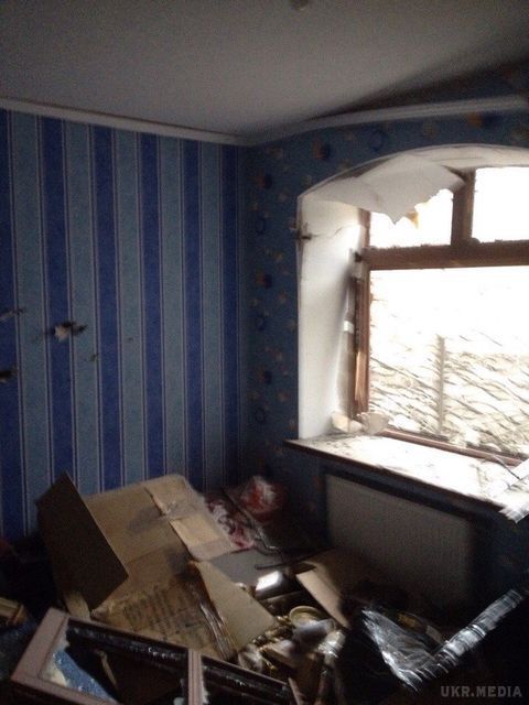 Ситуація в Донецьку: у місті звучать залпи і гинуть люди, а бойовики нарощують сили (фото). Ранок для жителів почалося з обстрілів